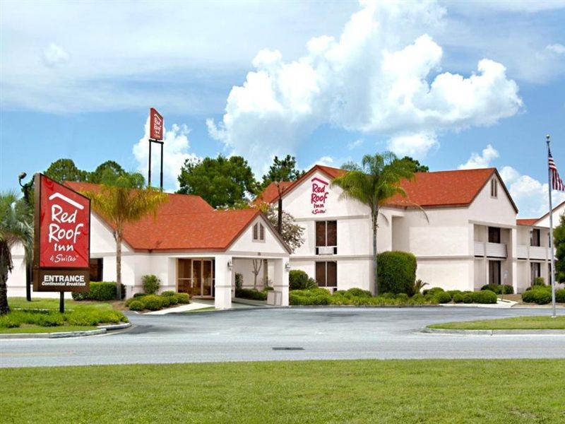 Red Roof Inn & Suites Brunswick I-95 Екстер'єр фото