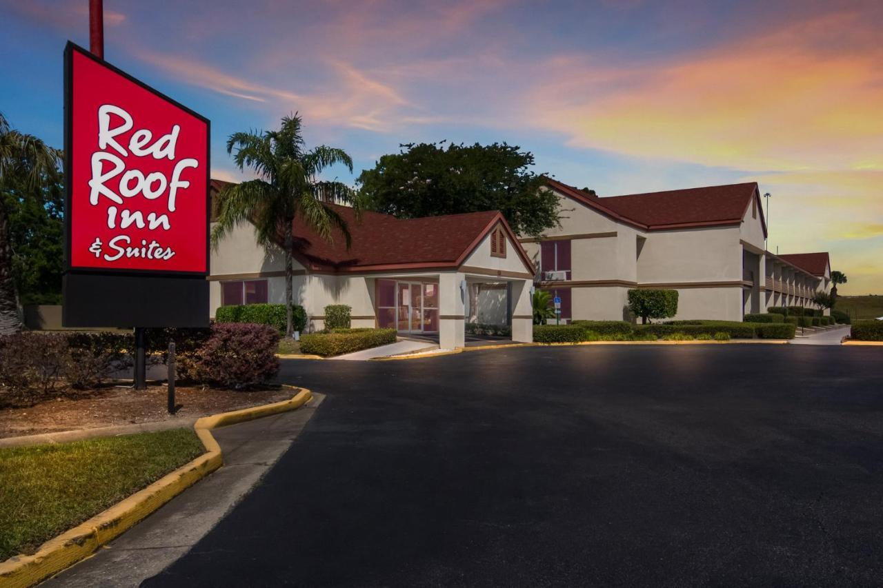 Red Roof Inn & Suites Brunswick I-95 Екстер'єр фото